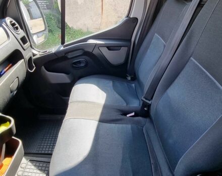 Серый Рено Мастер, объемом двигателя 2.3 л и пробегом 265 тыс. км за 18868 $, фото 9 на Automoto.ua