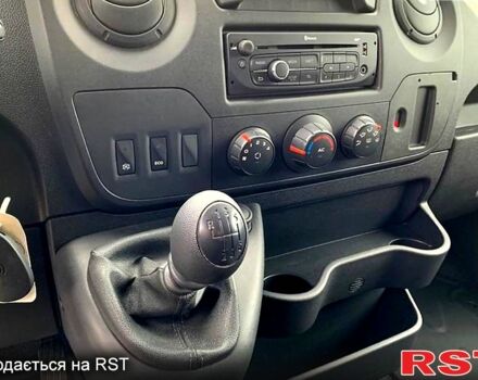 Рено Мастєр 2015 у Мерефа на Automoto.ua Сірий Рено Мастєр, об'ємом двигуна 2.3 л та пробігом 137 тис. км за 22000 $, фото 8 на Automoto.ua