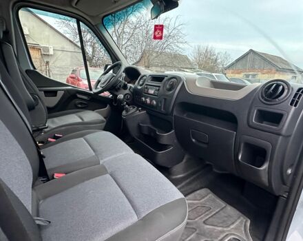 Серый Рено Мастер, объемом двигателя 2.3 л и пробегом 296 тыс. км за 15800 $, фото 12 на Automoto.ua