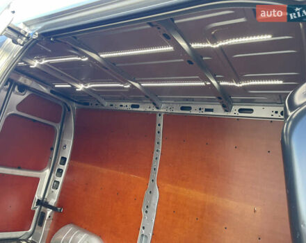 Сірий Рено Мастєр, об'ємом двигуна 2.3 л та пробігом 246 тис. км за 17600 $, фото 28 на Automoto.ua