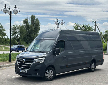 Серый Рено Мастер, объемом двигателя 2.3 л и пробегом 237 тыс. км за 24999 $, фото 1 на Automoto.ua