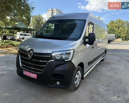 Серый Рено Мастер, объемом двигателя 0 л и пробегом 132 тыс. км за 22800 $, фото 3 на Automoto.ua