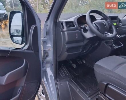 Рено Мастер 2023 в Ковель на Automoto.ua Серый Рено Мастер, объемом двигателя 2.3 л и пробегом 289 тыс. км за 22777 $, фото 30 на Automoto.ua