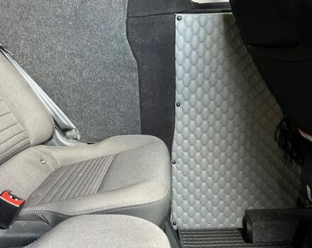 Серый Рено Мастер, объемом двигателя 2.3 л и пробегом 244 тыс. км за 8500 $, фото 13 на Automoto.ua