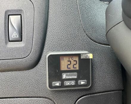 Серый Рено Мастер, объемом двигателя 2.3 л и пробегом 244 тыс. км за 8500 $, фото 17 на Automoto.ua