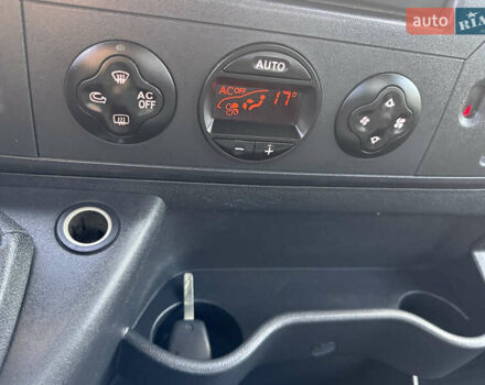 Сірий Рено Мастєр, об'ємом двигуна 2.3 л та пробігом 236 тис. км за 17500 $, фото 24 на Automoto.ua