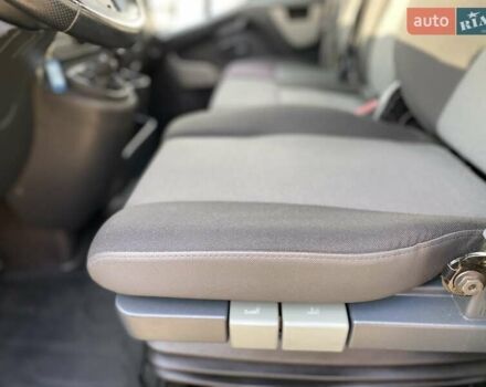 Сірий Рено Мастєр, об'ємом двигуна 2.3 л та пробігом 287 тис. км за 19990 $, фото 49 на Automoto.ua