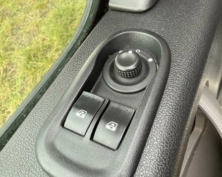 Серый Рено Мастер, объемом двигателя 2.3 л и пробегом 280 тыс. км за 24800 $, фото 30 на Automoto.ua