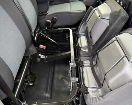 Серый Рено Мастер, объемом двигателя 2.3 л и пробегом 280 тыс. км за 24800 $, фото 43 на Automoto.ua