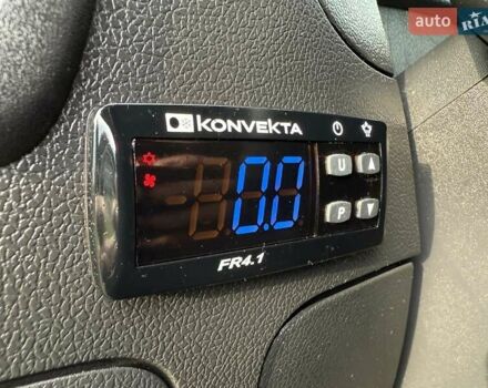 Серый Рено Мастер, объемом двигателя 2.3 л и пробегом 280 тыс. км за 24800 $, фото 24 на Automoto.ua