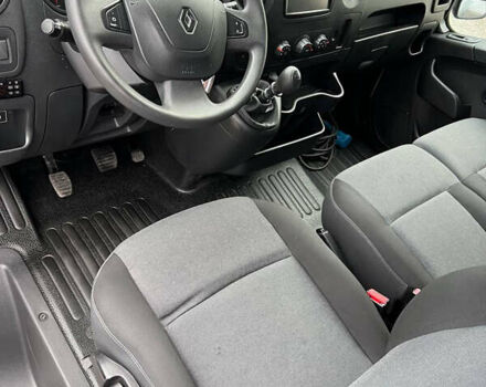 Серый Рено Мастер, объемом двигателя 0 л и пробегом 346 тыс. км за 24300 $, фото 10 на Automoto.ua