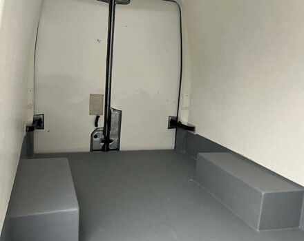 Серый Рено Мастер, объемом двигателя 0 л и пробегом 346 тыс. км за 24300 $, фото 7 на Automoto.ua