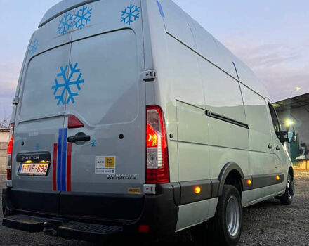 Серый Рено Мастер, объемом двигателя 0 л и пробегом 346 тыс. км за 24300 $, фото 3 на Automoto.ua