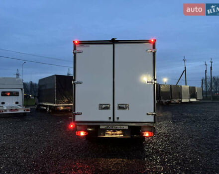 Серый Рено Мастер, объемом двигателя 2.3 л и пробегом 110 тыс. км за 35500 $, фото 5 на Automoto.ua