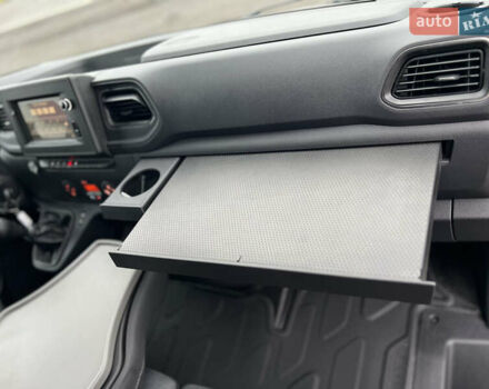 Сірий Рено Мастєр, об'ємом двигуна 2.3 л та пробігом 260 тис. км за 35500 $, фото 45 на Automoto.ua