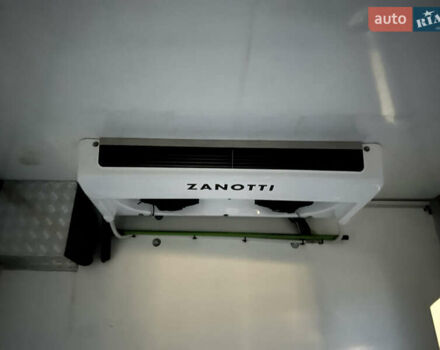 Серый Рено Мастер, объемом двигателя 2.3 л и пробегом 110 тыс. км за 35500 $, фото 13 на Automoto.ua