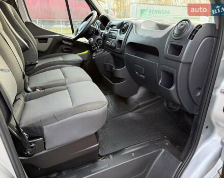 Сірий Рено Мастєр, об'ємом двигуна 2.3 л та пробігом 500 тис. км за 12000 $, фото 13 на Automoto.ua