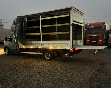 Серый Рено Мастер, объемом двигателя 2.3 л и пробегом 215 тыс. км за 17500 $, фото 2 на Automoto.ua