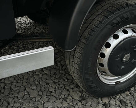 Серый Рено Мастер, объемом двигателя 2.3 л и пробегом 215 тыс. км за 17500 $, фото 48 на Automoto.ua