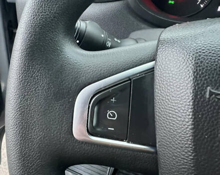 Серый Рено Мастер, объемом двигателя 2.3 л и пробегом 182 тыс. км за 17999 $, фото 18 на Automoto.ua