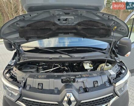 Серый Рено Мастер, объемом двигателя 2.3 л и пробегом 280 тыс. км за 21800 $, фото 38 на Automoto.ua