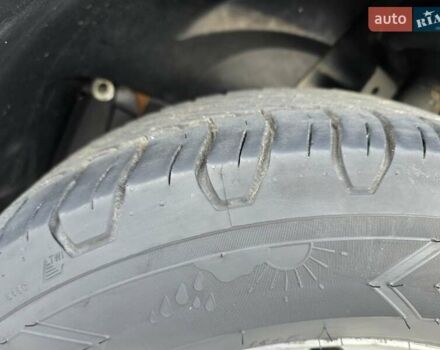 Серый Рено Мастер, объемом двигателя 2.3 л и пробегом 280 тыс. км за 21800 $, фото 4 на Automoto.ua