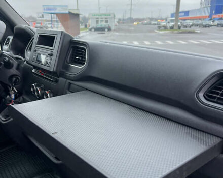 Серый Рено Мастер, объемом двигателя 2.3 л и пробегом 182 тыс. км за 17999 $, фото 31 на Automoto.ua