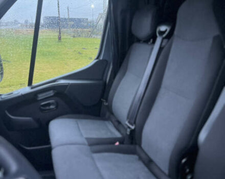 Серый Рено Мастер, объемом двигателя 2.3 л и пробегом 170 тыс. км за 21700 $, фото 39 на Automoto.ua