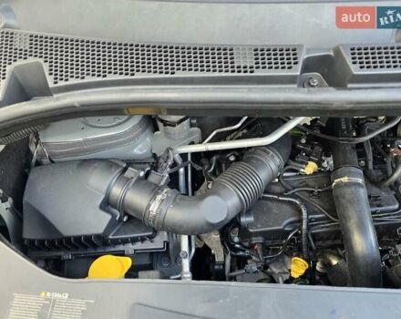 Серый Рено Мастер, объемом двигателя 2.3 л и пробегом 280 тыс. км за 21800 $, фото 39 на Automoto.ua