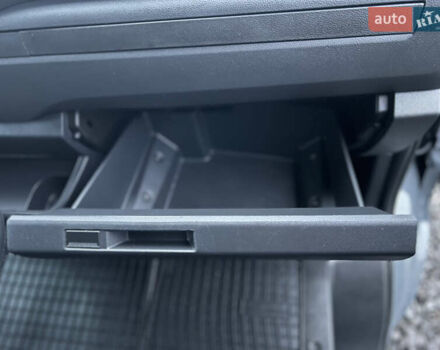 Серый Рено Мастер, объемом двигателя 2.3 л и пробегом 170 тыс. км за 21700 $, фото 17 на Automoto.ua