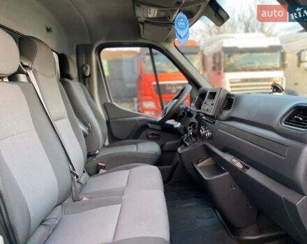 Сірий Рено Мастєр, об'ємом двигуна 2.3 л та пробігом 170 тис. км за 19600 $, фото 34 на Automoto.ua