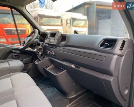 Сірий Рено Мастєр, об'ємом двигуна 2.3 л та пробігом 170 тис. км за 19600 $, фото 42 на Automoto.ua