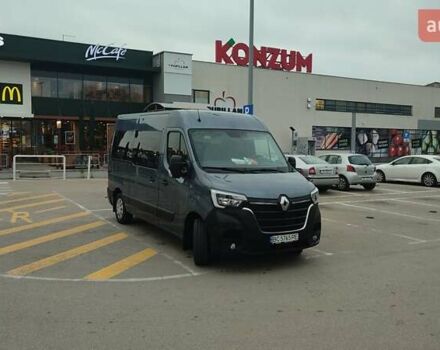 Серый Рено Мастер, объемом двигателя 2.3 л и пробегом 380 тыс. км за 19000 $, фото 2 на Automoto.ua