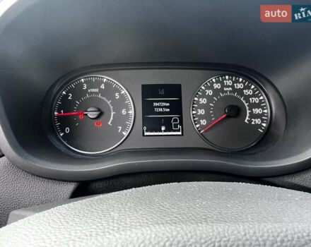 Серый Рено Мастер, объемом двигателя 2.3 л и пробегом 450 тыс. км за 27000 $, фото 24 на Automoto.ua