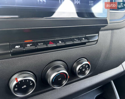 Серый Рено Мастер, объемом двигателя 2.3 л и пробегом 450 тыс. км за 27000 $, фото 23 на Automoto.ua