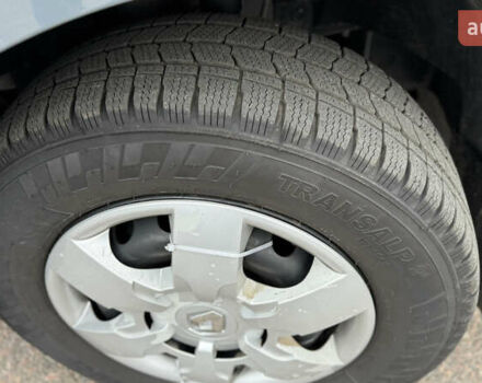 Сірий Рено Мастєр, об'ємом двигуна 2.3 л та пробігом 81 тис. км за 39500 $, фото 16 на Automoto.ua