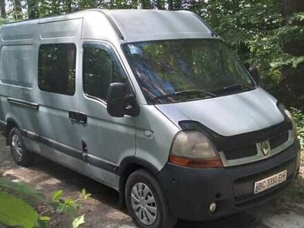 Серый Рено Мастер, объемом двигателя 2.46 л и пробегом 450 тыс. км за 6000 $, фото 1 на Automoto.ua