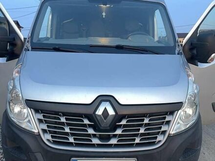 Серый Рено Мастер, объемом двигателя 2.3 л и пробегом 319 тыс. км за 12500 $, фото 1 на Automoto.ua