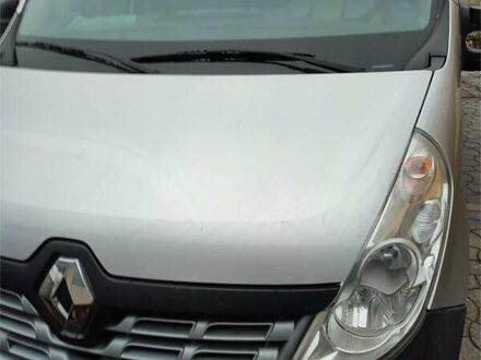 Серый Рено Мастер, объемом двигателя 2.3 л и пробегом 220 тыс. км за 16500 $, фото 1 на Automoto.ua