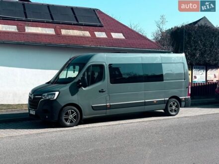 Серый Рено Мастер, объемом двигателя 2.3 л и пробегом 500 тыс. км за 26000 $, фото 1 на Automoto.ua