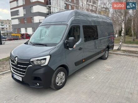 Серый Рено Мастер, объемом двигателя 2.3 л и пробегом 325 тыс. км за 33000 $, фото 1 на Automoto.ua