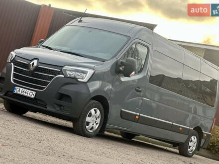 Серый Рено Мастер, объемом двигателя 2.3 л и пробегом 82 тыс. км за 42999 $, фото 1 на Automoto.ua