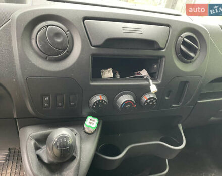 Синій Рено Мастєр, об'ємом двигуна 2.5 л та пробігом 214 тис. км за 19000 $, фото 9 на Automoto.ua