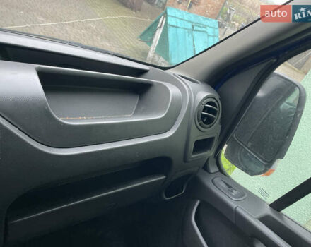 Синій Рено Мастєр, об'ємом двигуна 2.5 л та пробігом 214 тис. км за 19000 $, фото 10 на Automoto.ua