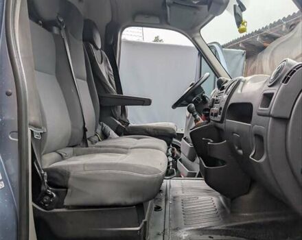 Синій Рено Мастєр, об'ємом двигуна 2.3 л та пробігом 445 тис. км за 11699 $, фото 14 на Automoto.ua