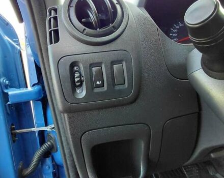 Синій Рено Мастєр, об'ємом двигуна 2.3 л та пробігом 450 тис. км за 15800 $, фото 40 на Automoto.ua