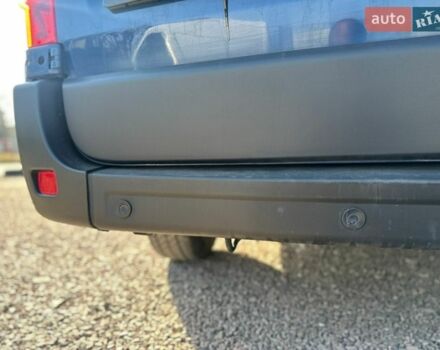 Синий Рено Мастер, объемом двигателя 2.3 л и пробегом 209 тыс. км за 17999 $, фото 7 на Automoto.ua