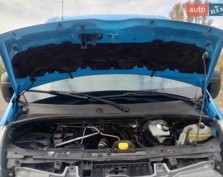 Синий Рено Мастер, объемом двигателя 2.3 л и пробегом 152 тыс. км за 18400 $, фото 31 на Automoto.ua