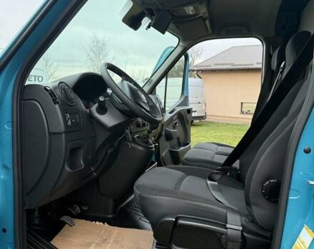 Синій Рено Мастєр, об'ємом двигуна 2.3 л та пробігом 188 тис. км за 18888 $, фото 16 на Automoto.ua