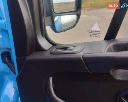 Синий Рено Мастер, объемом двигателя 2.3 л и пробегом 152 тыс. км за 18400 $, фото 21 на Automoto.ua